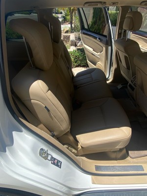 image 12 of interior