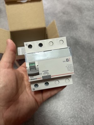 Foto dell'oggetto di un acquirente verificato