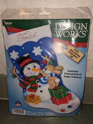 Design Works Busy Bunny Christmas Stocking Kit 5259 Felt Sequins 18'' Snowman