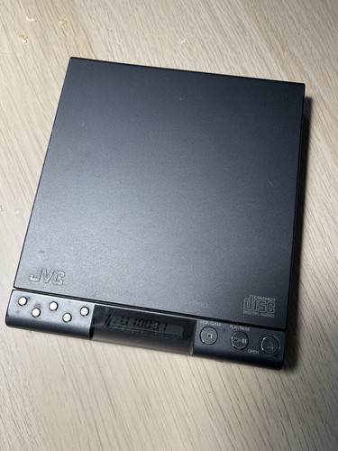 ボディコンバット　CD.DVD.コリオシート Amazon.co.jp: 再生良好 【貴重 レスミルズ ボディコンバット 53