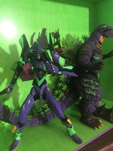 BANDAI S.H.MonsterArts GODZILLA feat. EVA-01 Evangelion BANDAI S.H.MonsterArts GODZILLA feat. EVA-01 Evangelion