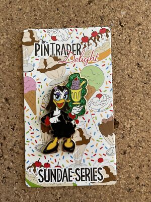 Disney Dsf Dssh Ducktales Daisy Magica De Spell Pin Trader Delight Ptd Le 400のebay公認海外通販 セカイモン