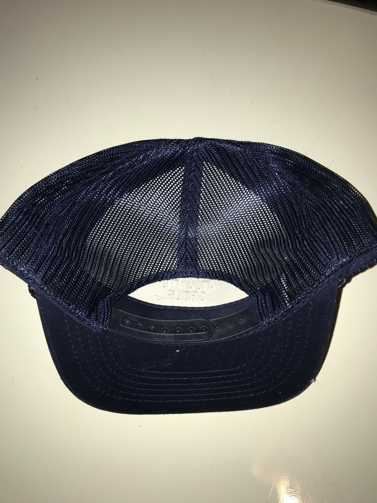 VINTAGE MESH SNAPBACK THE ATLANTIC GROUP BLUE TRUCKER STYLE HAT YOUNGAN ROPE