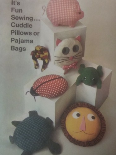 VINTAGE 60's Simplicity Pajama Bags Pillows Covers Frog Cat RETRO Pattern 7367