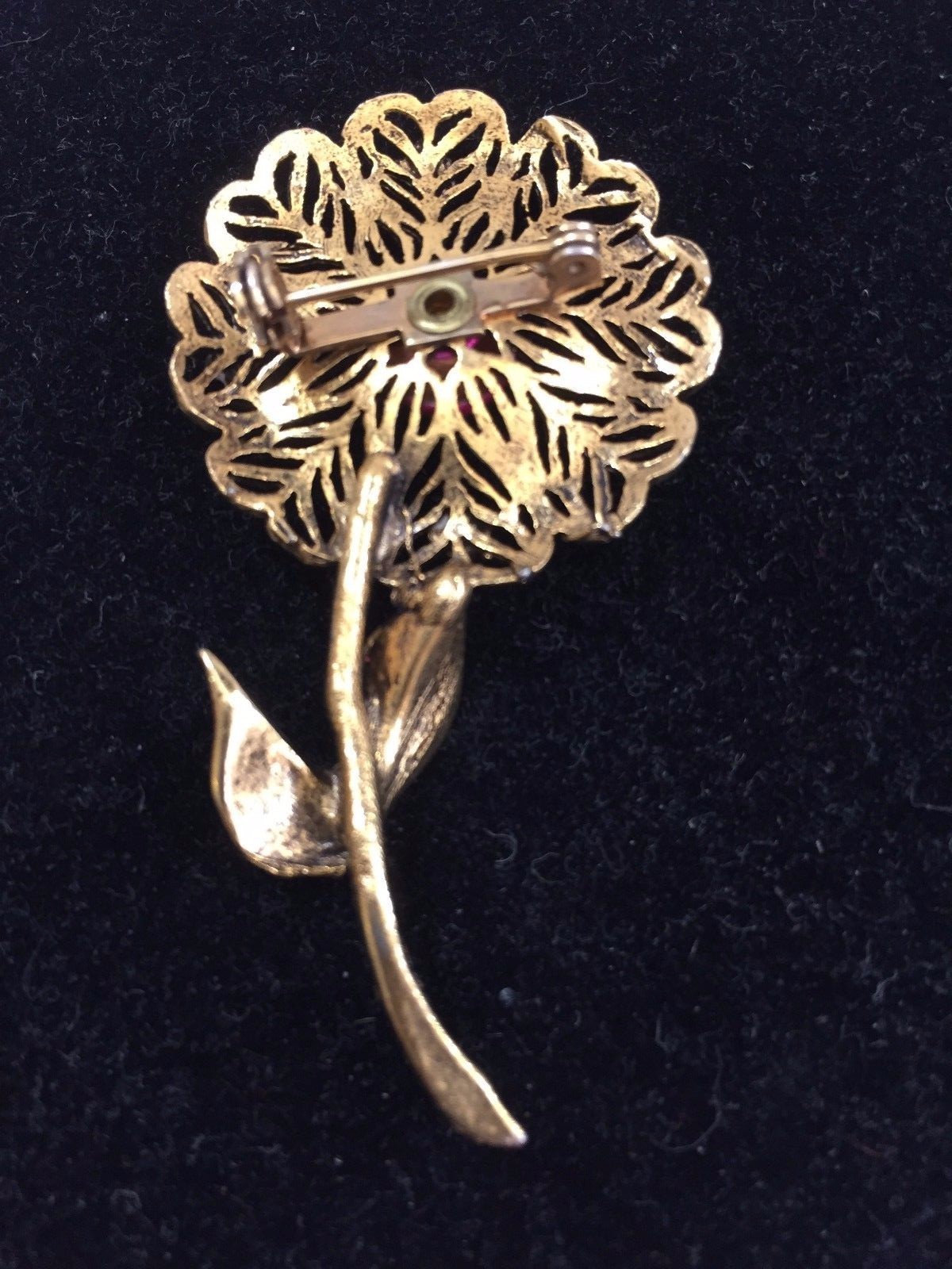 Ladies Brooch Lapel Pin Goldtone w/ Pink Flowers Fashion Accessory Jewelry 1799F