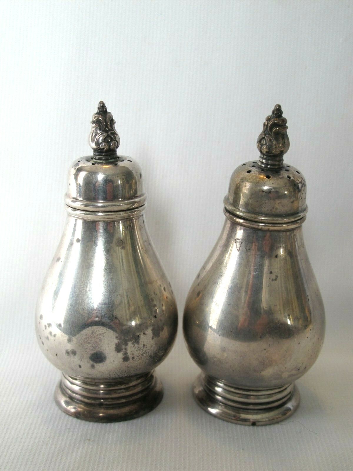 Vtg Royal Danish Sterling Silver International Salt & Pepper Shaker 141 Gms.