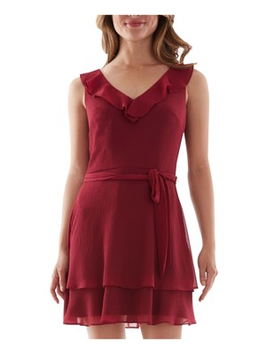 

BCX DRESS Женское короткое вечернее платье с V-образным вырезом и рюшами на бретельках + расклешенное платье