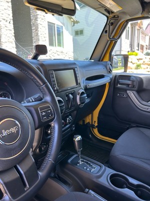 image 18 of interior