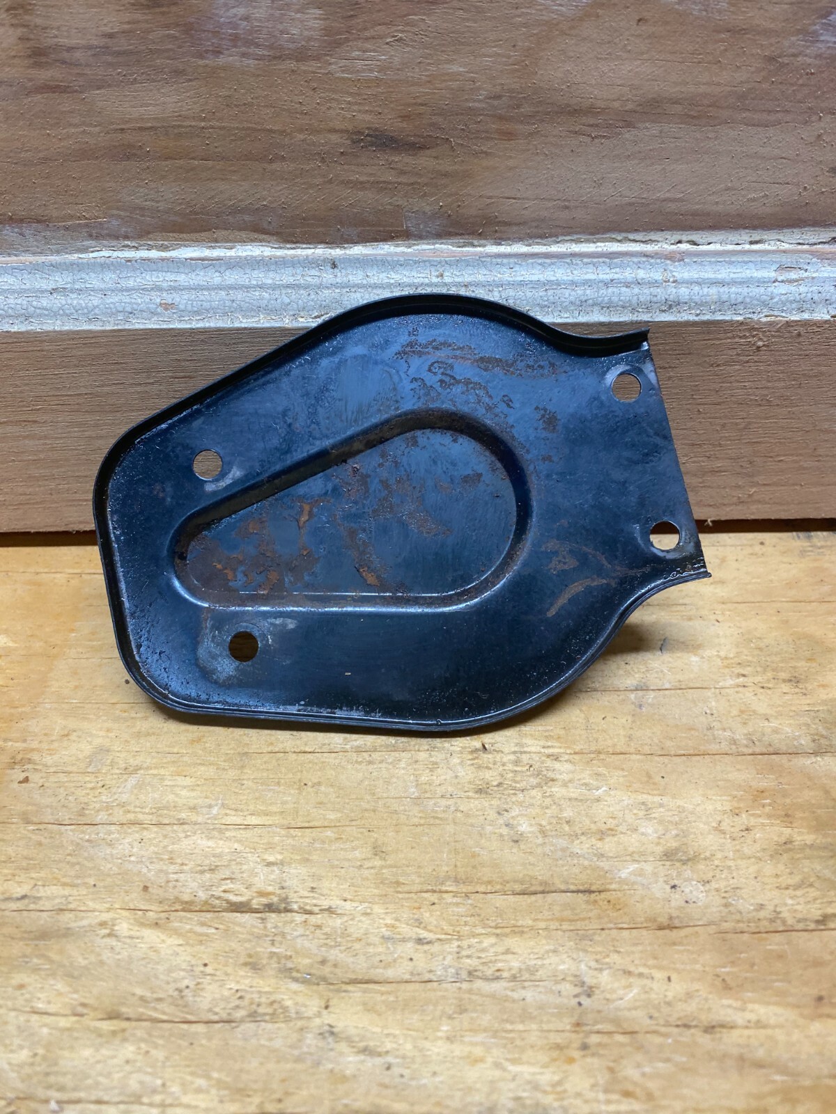 Used Gearbox Cover from a Weed Eater/Poulan 18