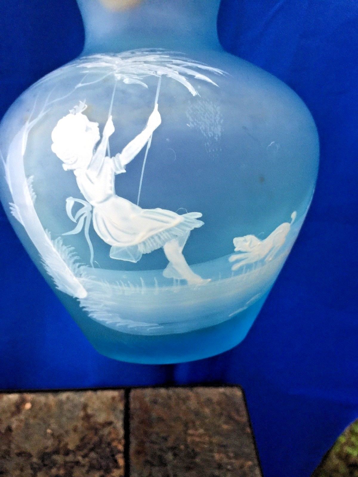 Antique MARY GREGORY Girl In Swing With HER DOG Vase 7.5/6 UNIQUE Estate ??j8