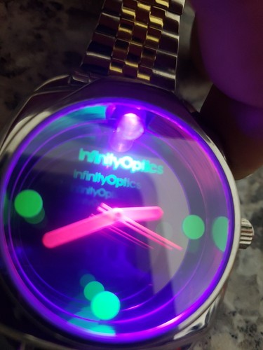 インフィニティオプティクス 腕時計 The Infinity Optics Watch with Built-In Black Light. NEW | eBay