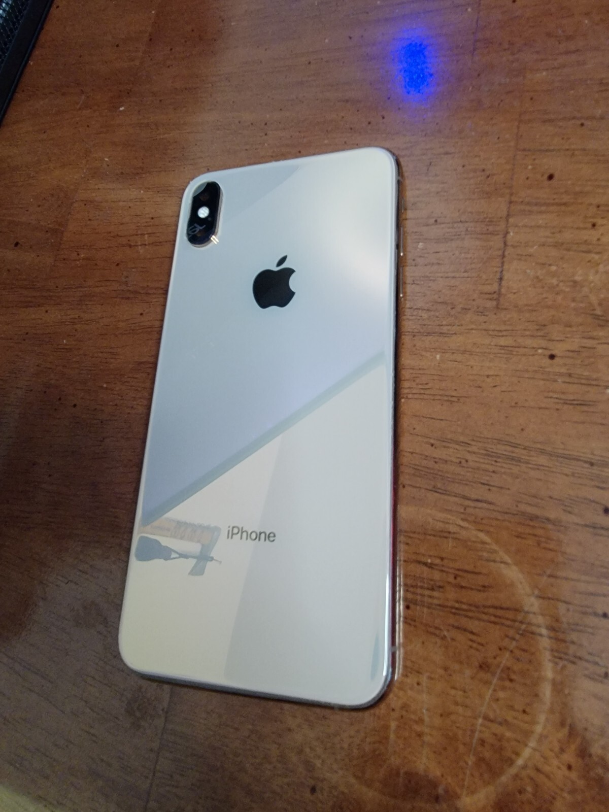 iPhone XS Max Rose Gold Back Housing Replacement With Small