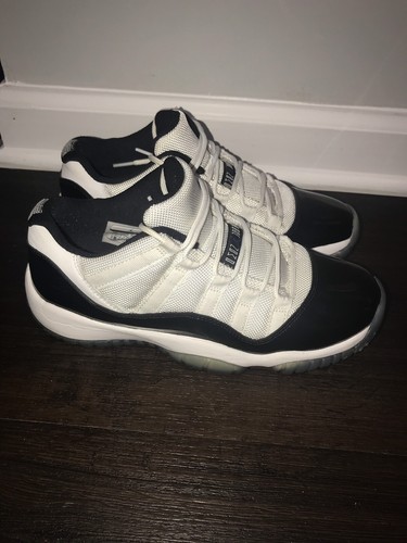 Youth NIKE AIR JORDAN CONCORD 11 RETRO LOW BG WHITE-BLACK SZ 6Y