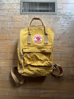 Fjallraven Kanken Backpack Computer Bag Preowned 14  X 6  X 12 