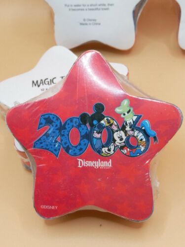 Disneyland Magic Towel - Set of 4 - 2006 Mickey Mouse Goofy Small NEW