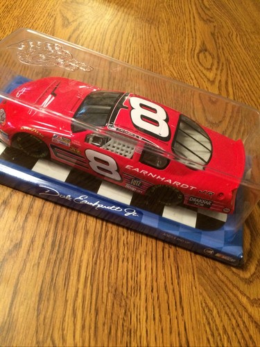 Dale Earnhardt Jr 8 デール　rubber カーズ ミニカー DISNEY PIXAR CARS DALE EARNHARDT JR. NO. 8 RUBBER TIRE KMART