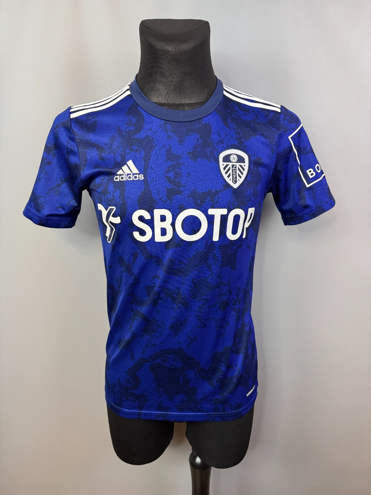 adidas Leeds United SBOTOP シャツ Mサイズ 新品 $_57.JPG?set_id=880000500F