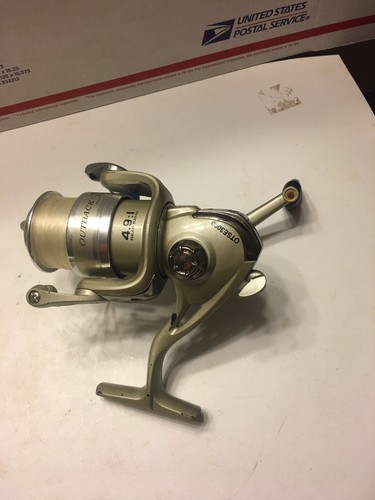 Fishing Mitchell Outback OTSE3000 Spinning Reel - 4.-9:-1