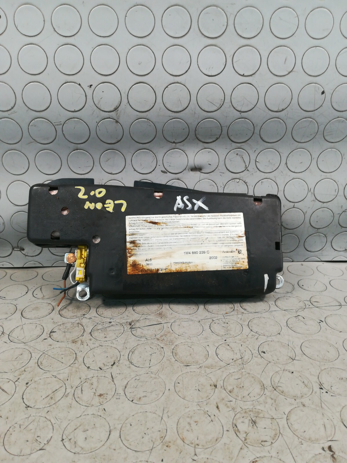Carica airbag sedile anteriore sinistra SEAT LEON 2004 1M4880239C