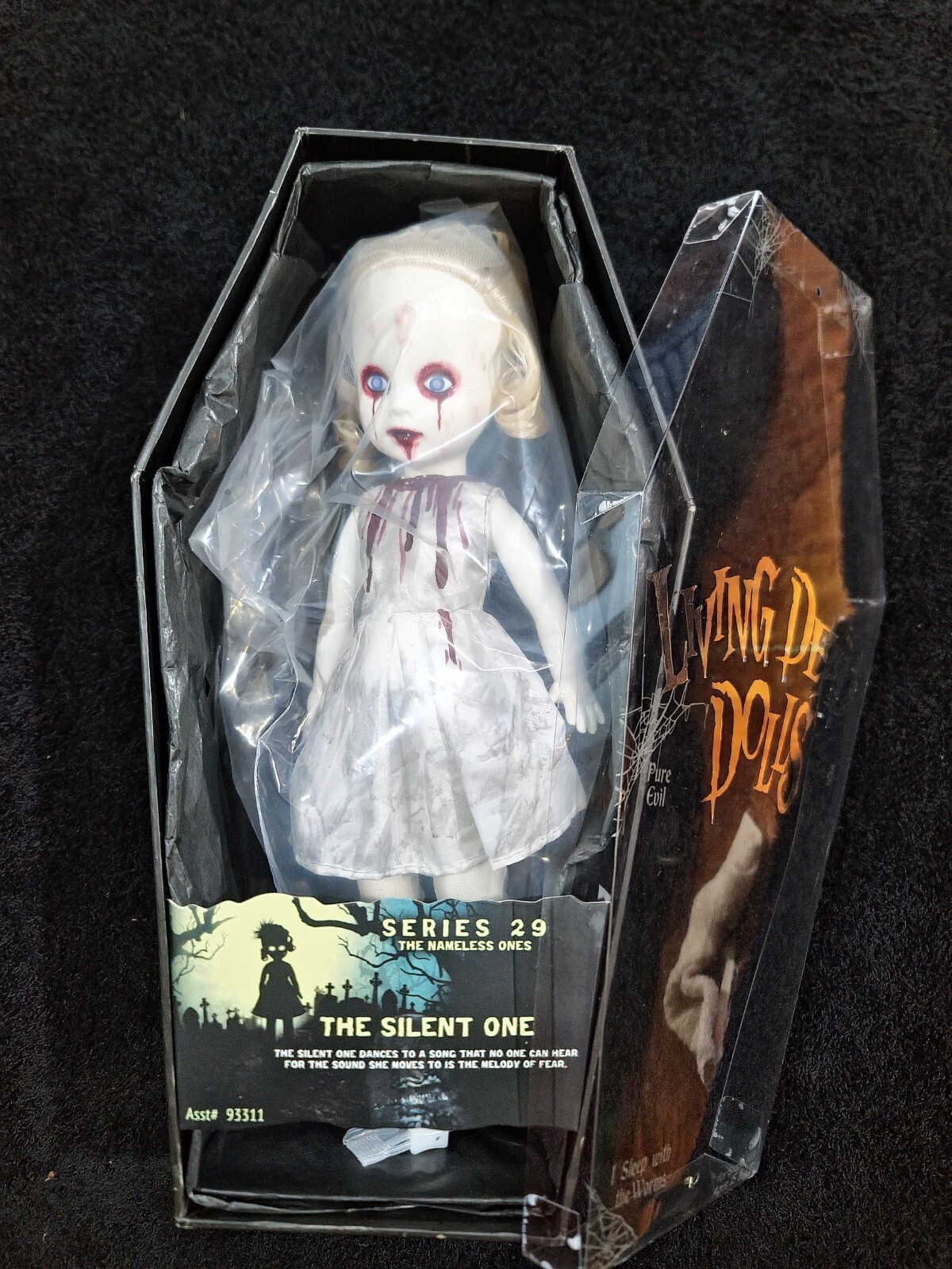 MEDICOM TOY - 未開封 限定 ミザリー リビングデッドドールズ 117734330.jpg?1477262017