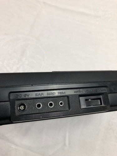 Vintage Sanyo Portable Cassette Recorder Slim 2 TESTED Drags