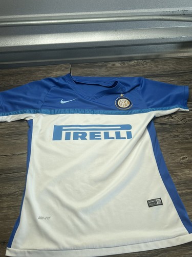 08's NIKE × INTER S/S Game Shirts インテル Nike Inter Milan 25/26 Total 90 Remix T-Shirt - Black/Safety