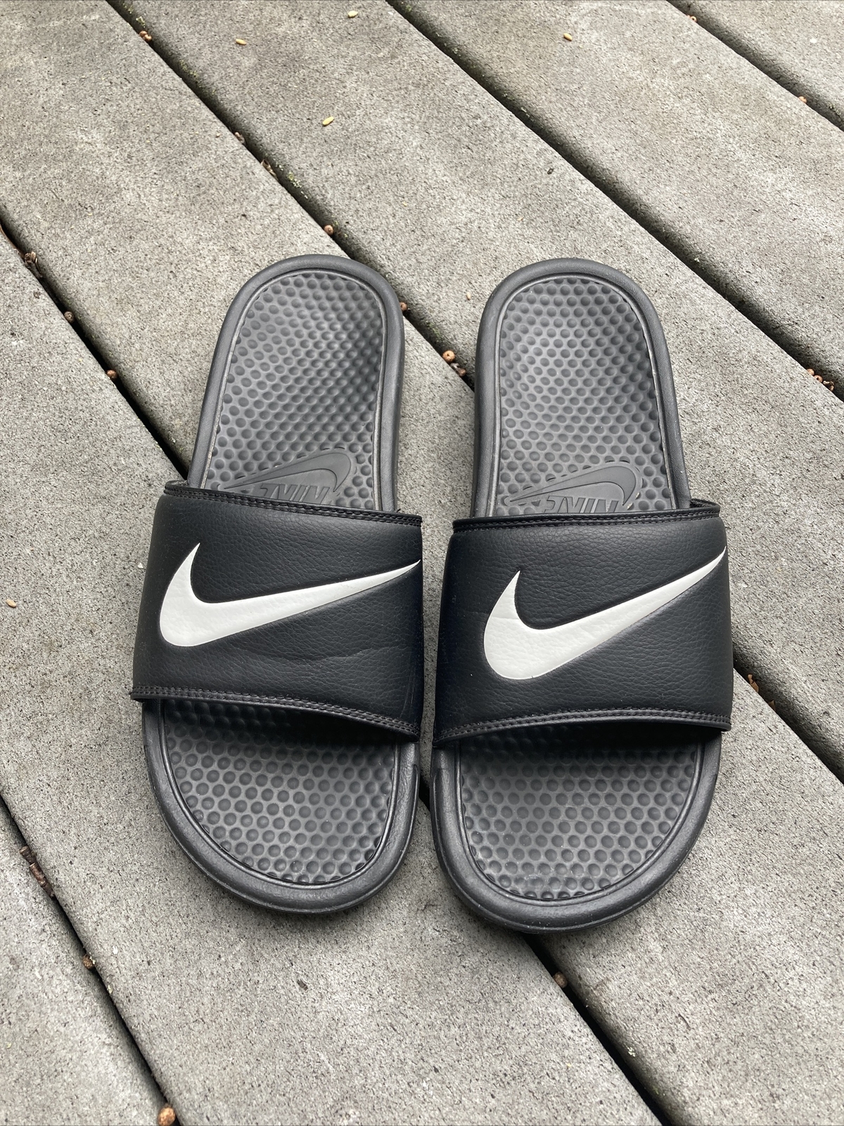 Nike Benassi Swoosh Men's Shoes Size 12 