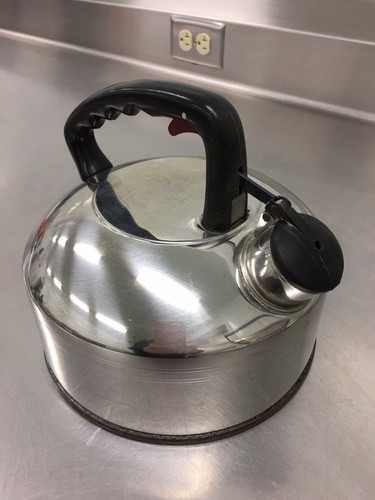 Vtg West Bend whistling Tea Kettle tea pot  Stainless Steel w/ Copper 2.5 Qt USA