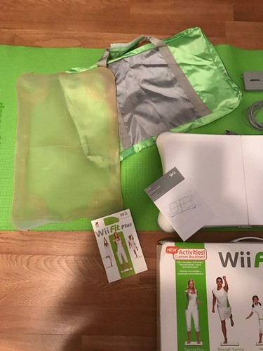 Wii Fitness Plus With 5 In 1 Fitness Bundle ???????????????? Adult Owned