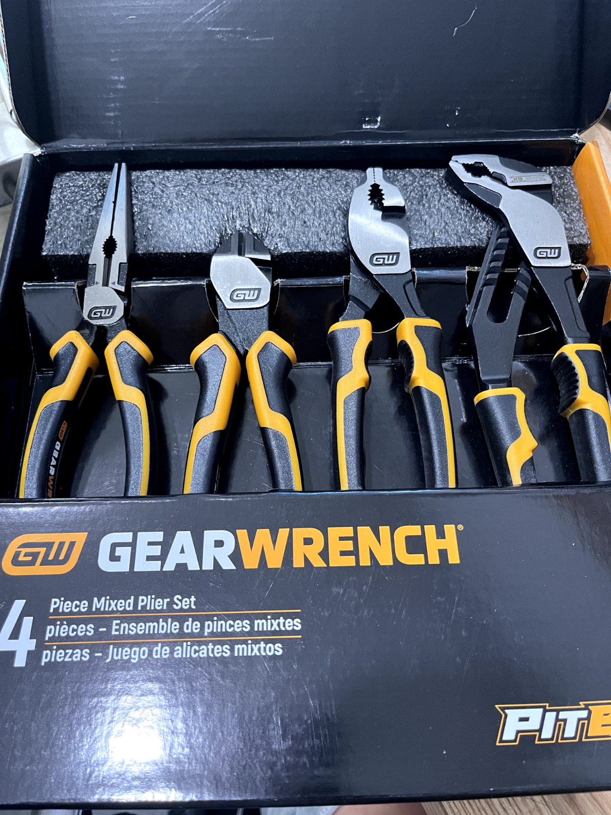 GEARWRENCH 4 Piece PITBULL Dual Material Mixed Plier Set