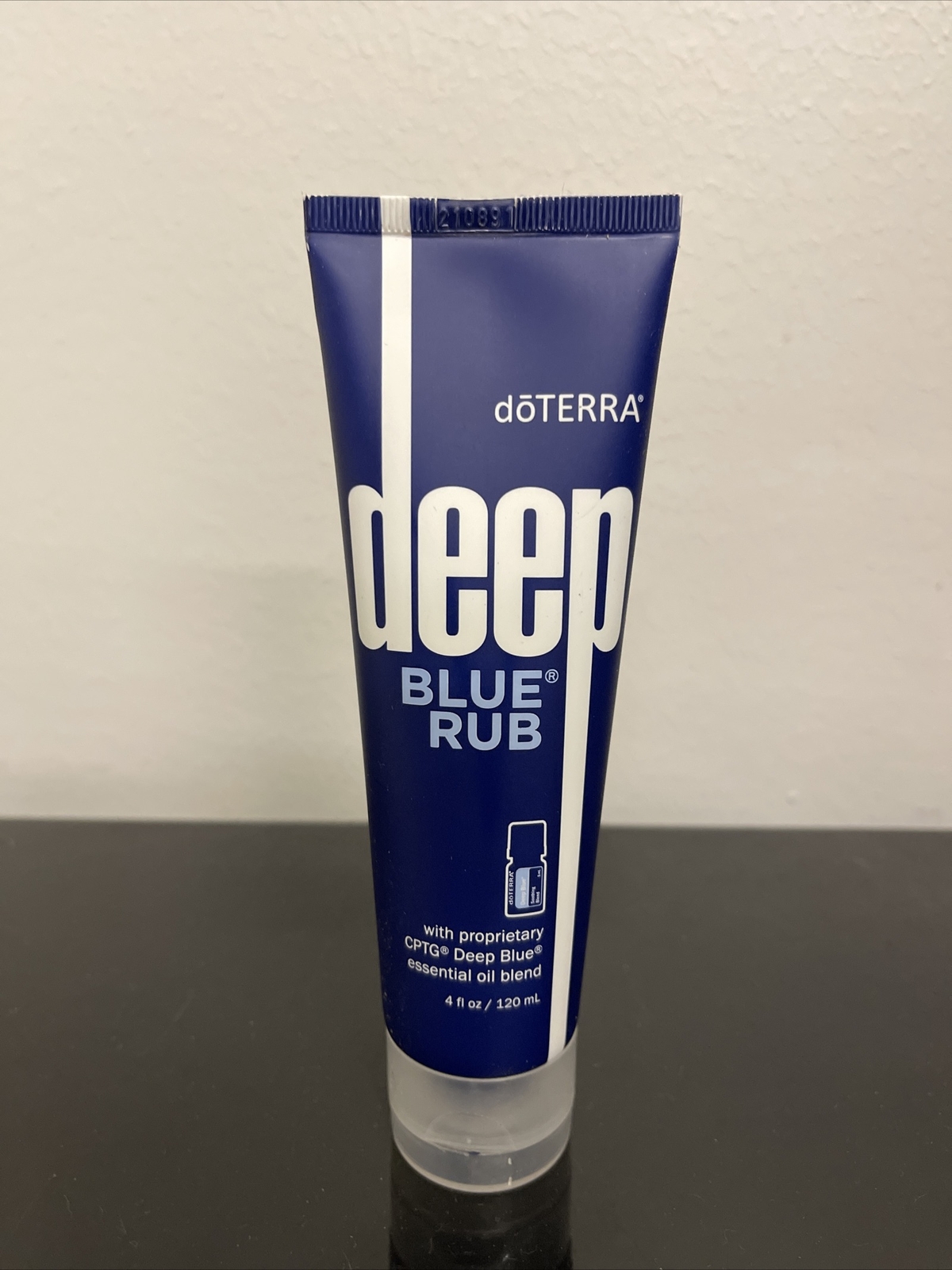 Deep blue doterra. Blue rub. Dottera масло deep blue. Дип блю, 5 мл deep blue, 5 ml дотерра. Deep blue rub крем.