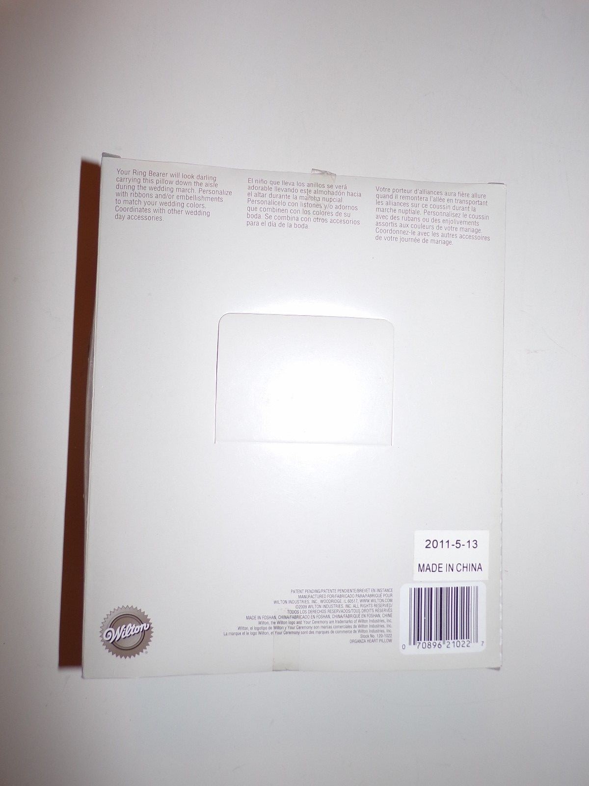 Wilton Your Ceremony Ring Bearer Pillow white Heart shape 6.5