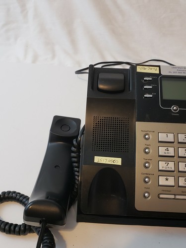 Rca 4-Line Phone with Digital Answering Machine, Caller ID (RCA25425RE1) TESTED