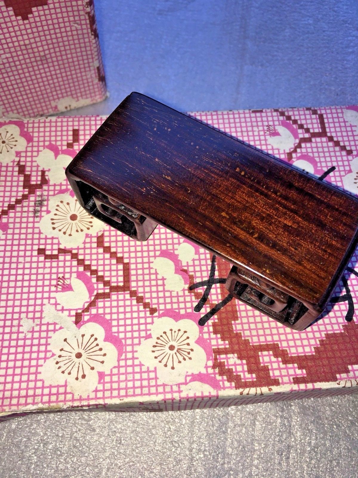 Vintage 3.25” Carved Rosewood Chinese Stand Rectangle w/ rounded Scrolled Base