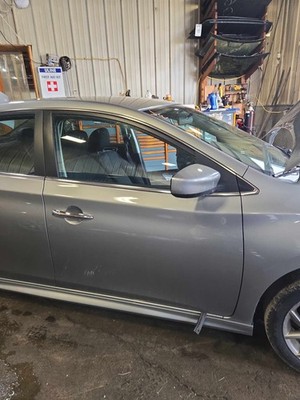 Used Right Front Door fits: NISSAN SENTRA Right 13 14 15 16 17 18 19
