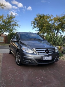 Мерседес b200 2012
