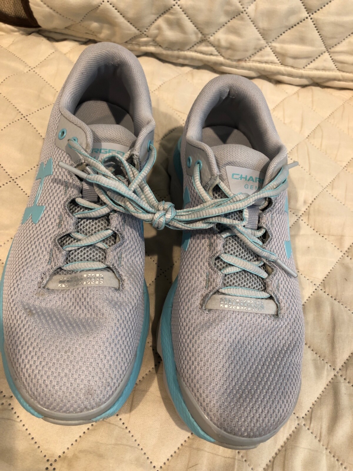 Under Armour Gray/Blue Shoes/Sneakers ~ Deluxe Foam ~ Size 9