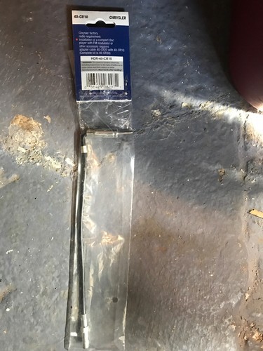 METRA 40-CR10 ANTENNA TO RADIO ADAPTER CABLE FOR SELECT 2002-UP CHRYSLER, DODGE,