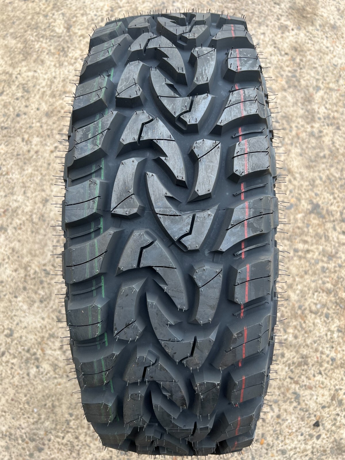 チャンピオン オフロードタイヤ 31x10.50R15 チャンピオン オフロードタイヤ 31x10.50R15 チャンピオン オフ