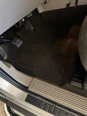 image 14 of interior