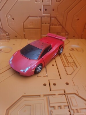 Transformers Generations Classics Earth Mode Deluxe Autobot Sideswipe
