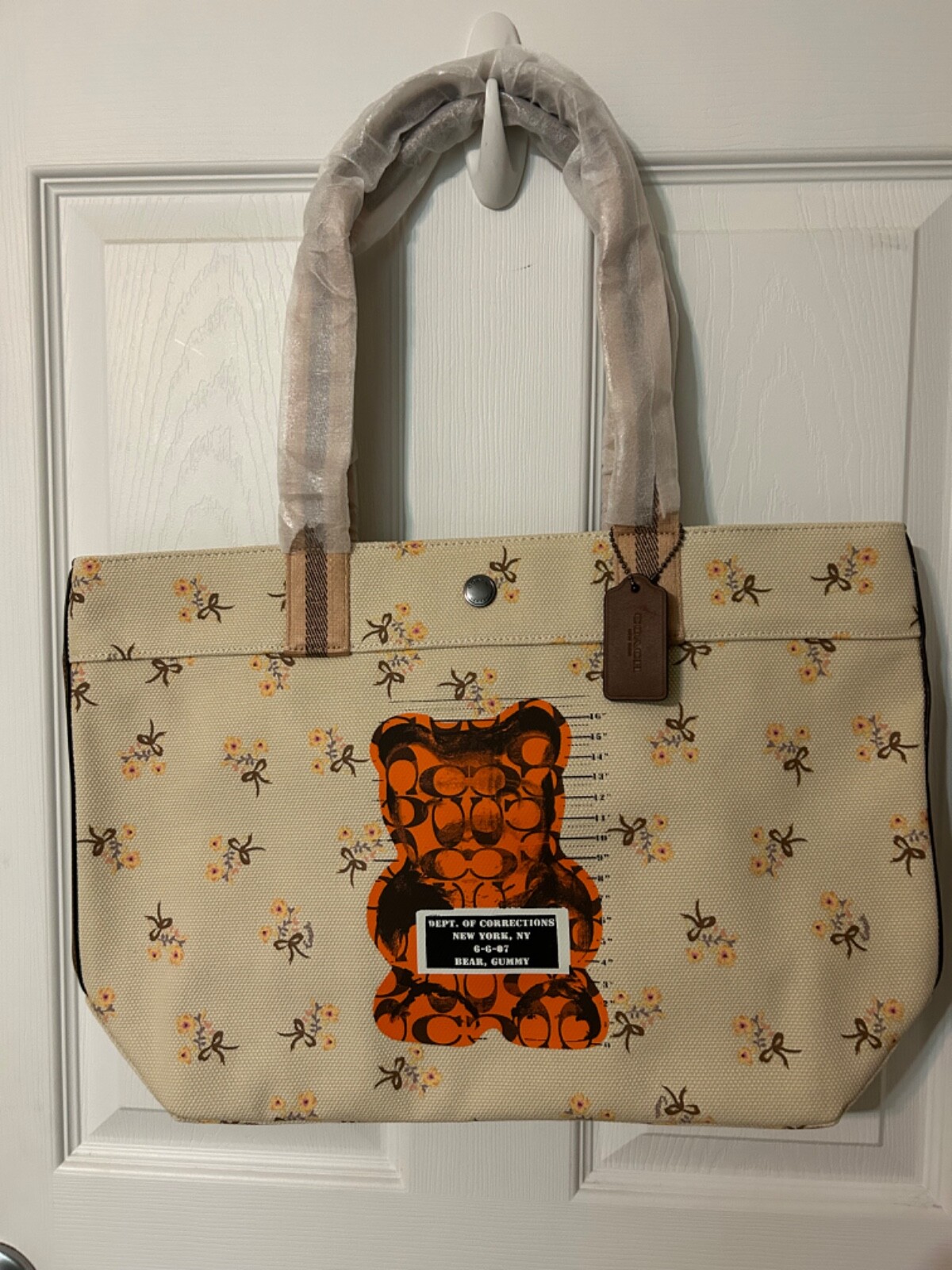 Coach VANDAL GUMMY BEAR Floral Canvas Tote - NEW WITH TAG | eBay