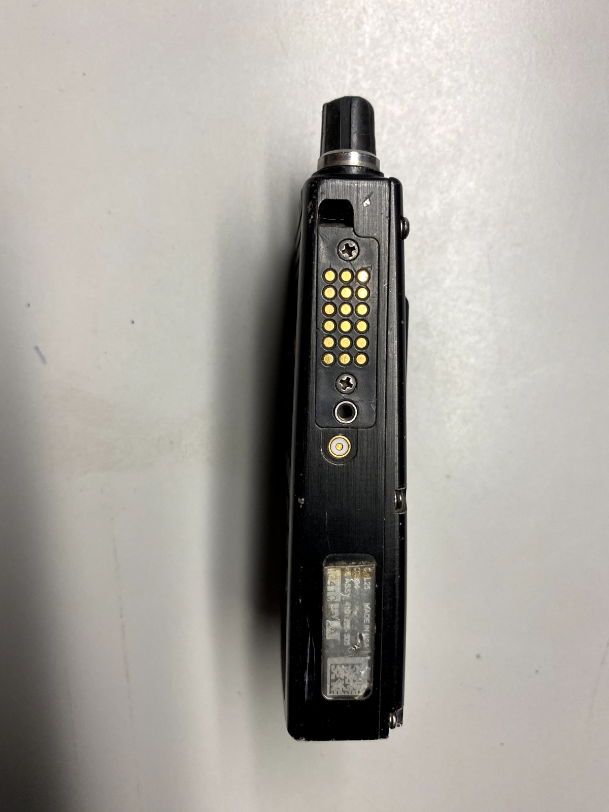 Lot of (8) Thales Racal HANDHELD RADIO RACAL25 Untested As Is for parts