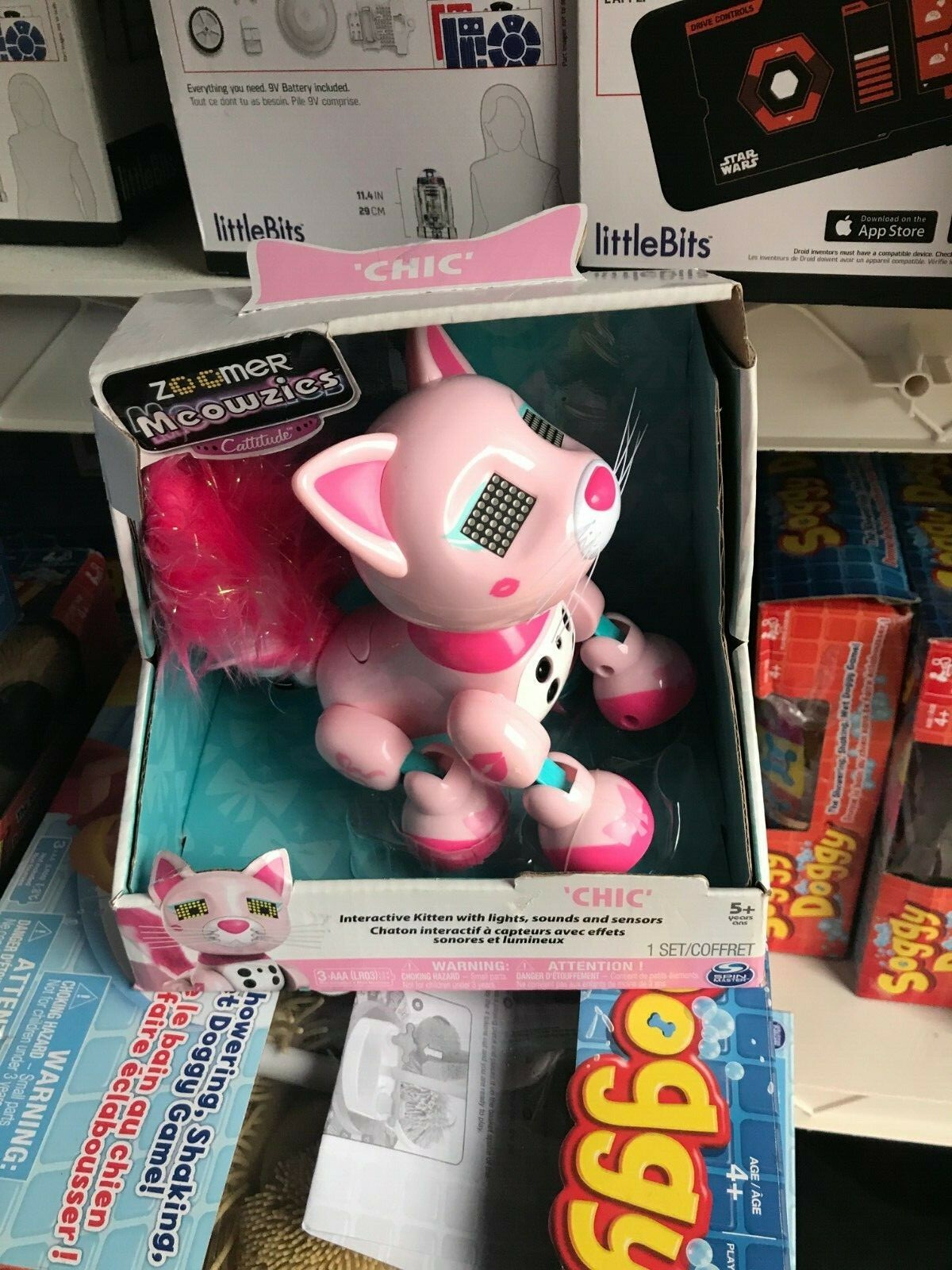 ZOOMER MEOWZIES CHIC INTERACTIVE KITTEN WITH LIGHTS, SOUNDS & SENSORS