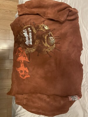 Travis Scott Utopia Circus Maximus Exclusive Merch Pullover Sweater