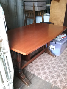 IWooden kitchen table, and 6 chairs. PICK UP ONLY!!!!!!! | Dining