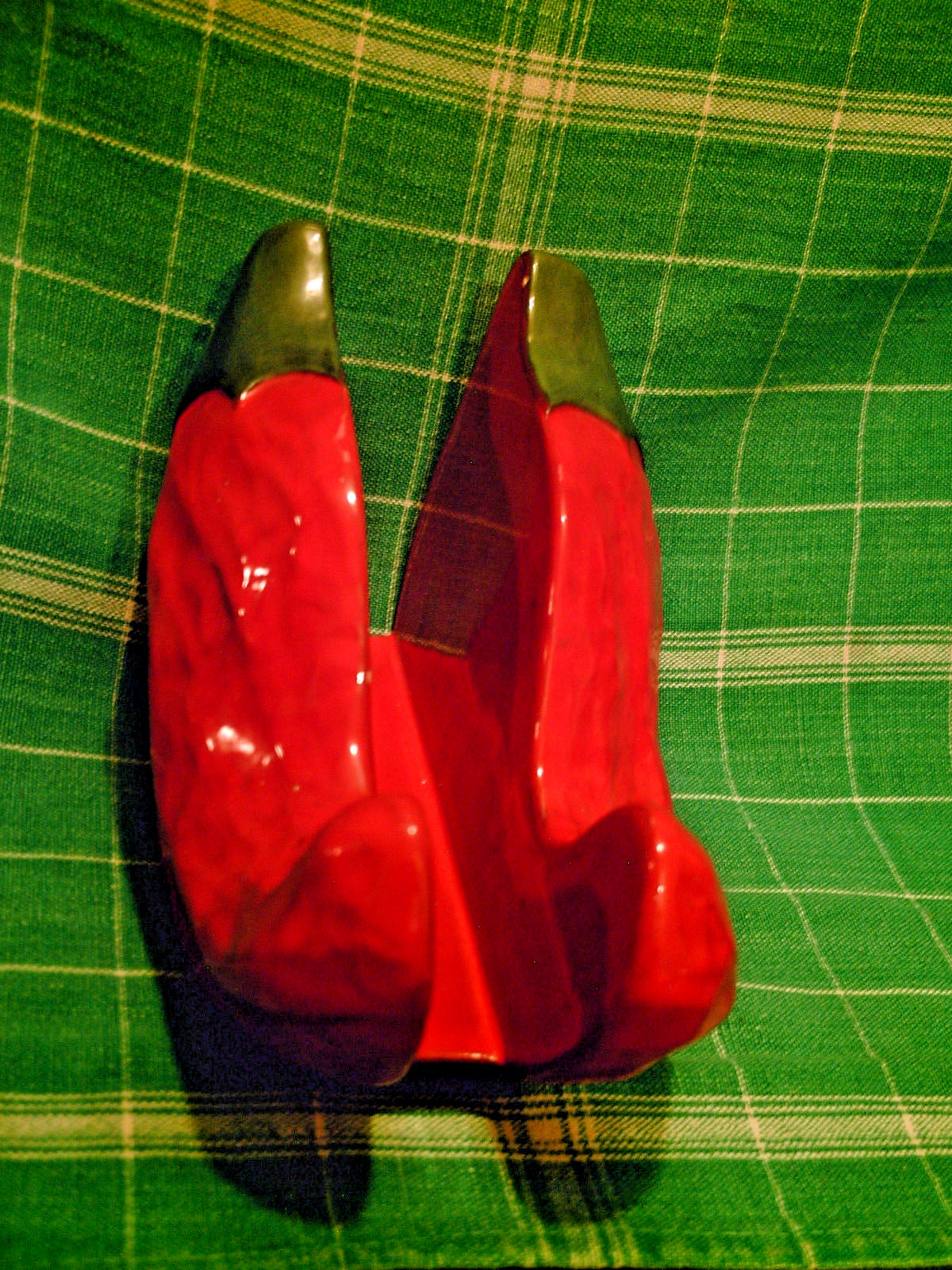 VINTAGE Set Of 2 Ceramic Kitchen Hot Chilli Peppers Tooth Pick & Napkin Holder