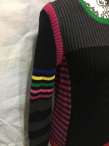 Tommy Hilfiger Youth Sweater Size Large Black & Gray W/Multicolored Stripes