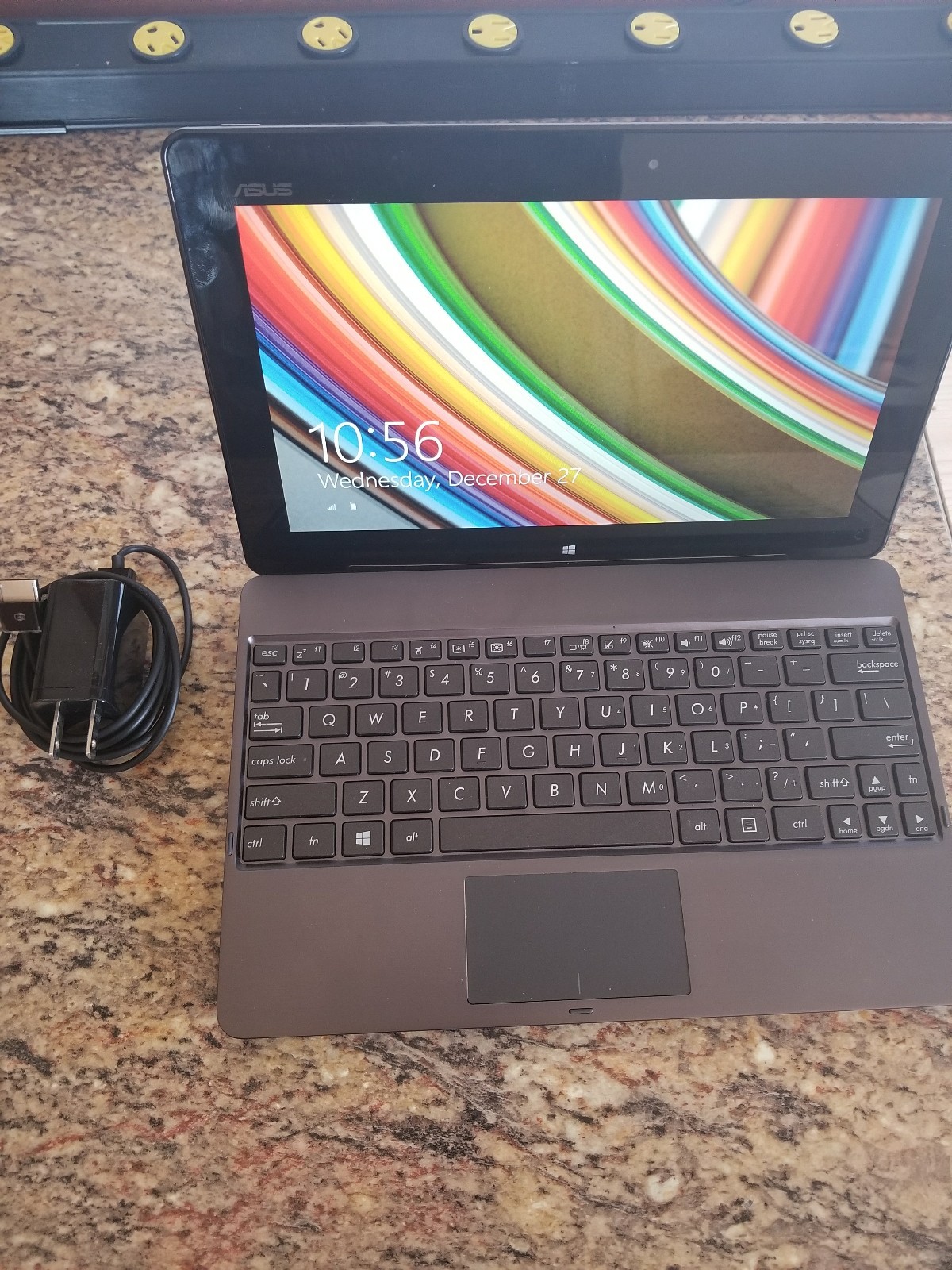 ASUS VivoTab RT TF600T - Windows Tablet