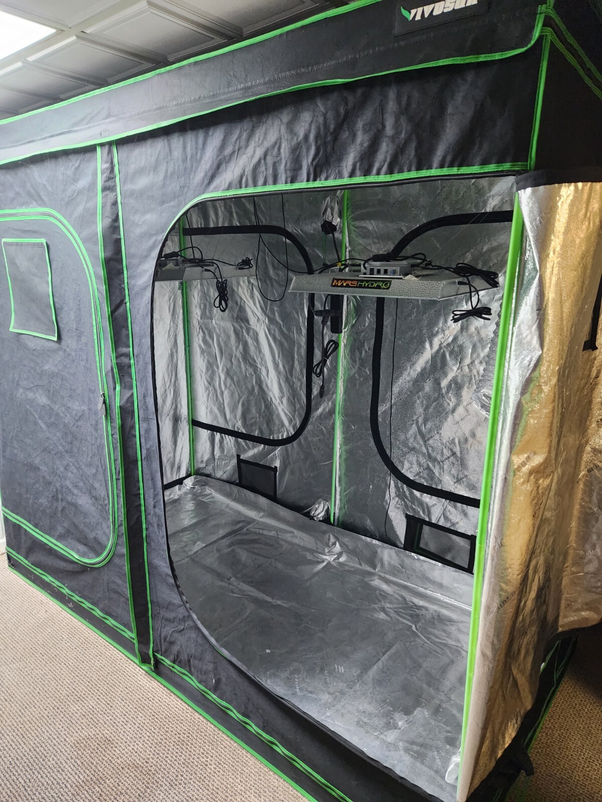 VIVOSUN Indoor Grow Tent 8'x4' Non toxic Mylar Room Reflective 96"X48"X80"